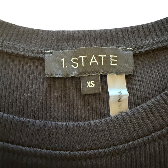 1. State Black Puff Sleeve Fitted Top NWT - Picture 7 of 7